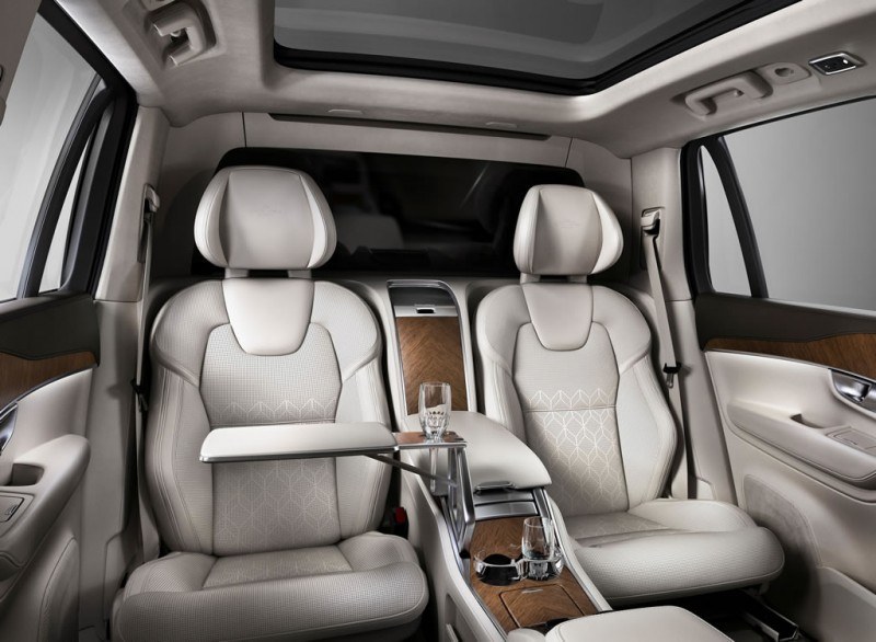 volvos-xc90-excellence-delivers-a-luxurious-ride9