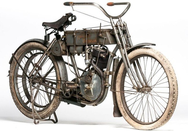 1907-harley-davidson-sold-at-auction-for-650k3
