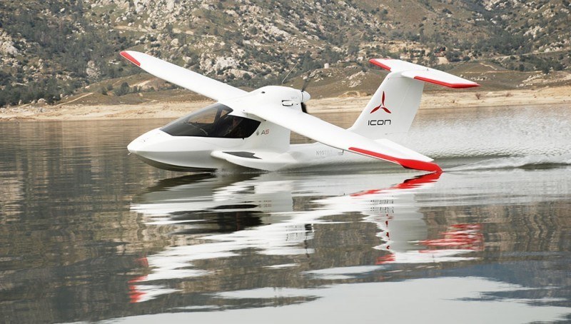 the-icon-a5-light-sport-aircraft-is-affordable-at-only-250k7