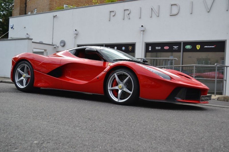 a-laferrari-owner-is-selling-his-hypercar-and-ferrari-wont-be-pleased2