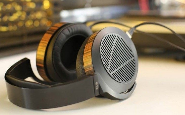 Audeze Unveils Headphones and Amp in Latest Collaboration with BMW DesignworksUSA