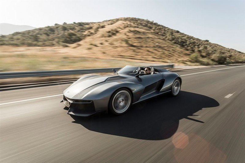 california-based-rezvani-motors-unveils-supercar-for-purists3