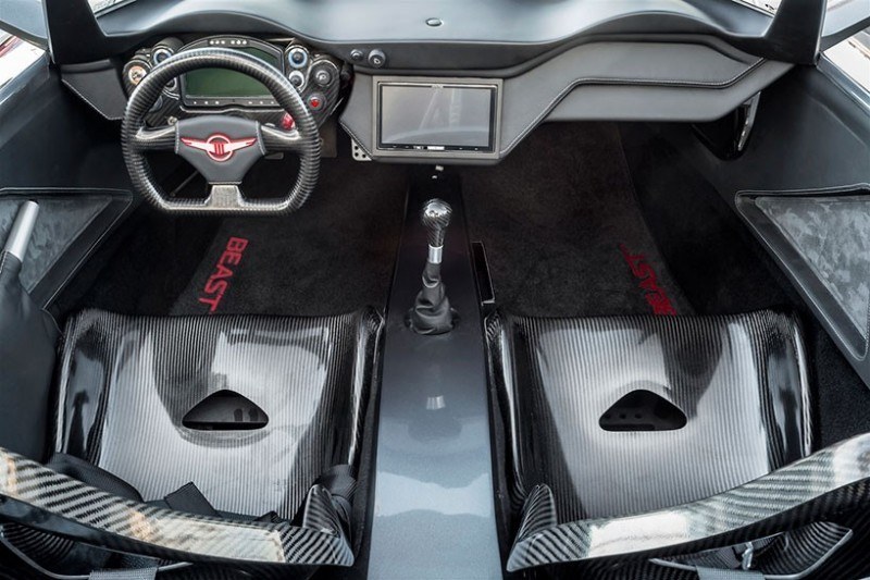 california-based-rezvani-motors-unveils-supercar-for-purists7