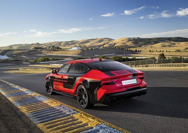 driverless-audi-rs7-now-posts-better-lap-times-than-human-racecar-drivers4