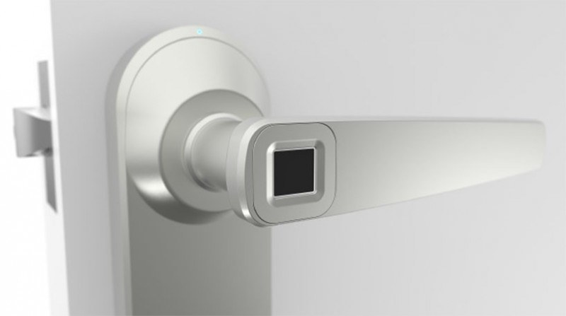 ola-fingerprint-smartlock-doesnt-require-a-key-or-a-phone3