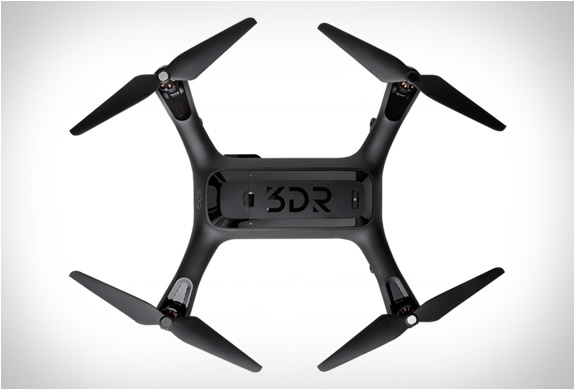 priced-at-1-5k-3dr-solo-drone-is-for-serious-enthusiasts4
