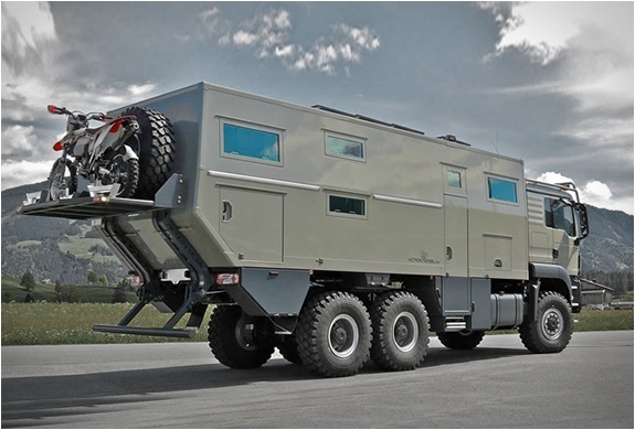 the-globecruiser-is-a-heavy-duty-expedition-vehicle1
