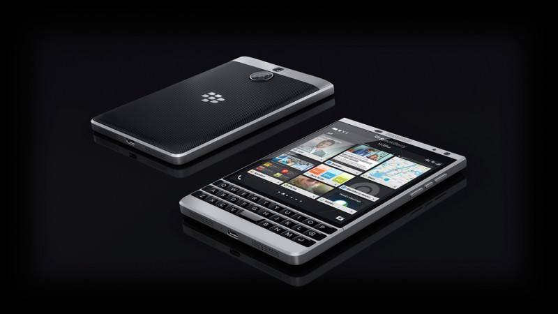 blackberry-announces-passport-silver-edition1