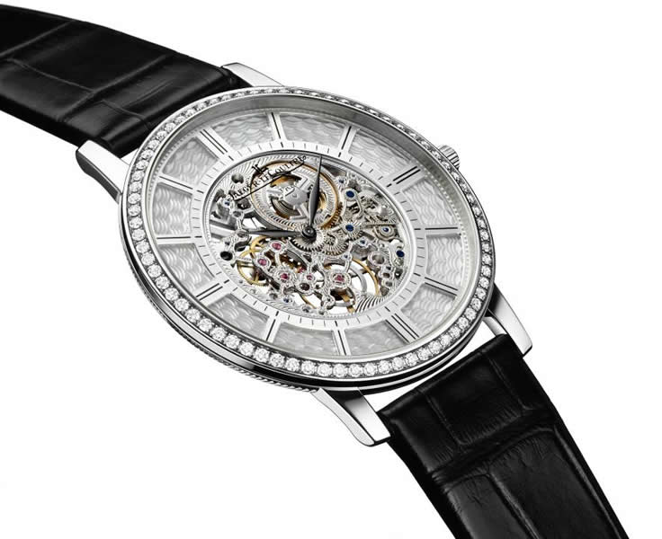 jaeger-lecoultre-launches-the-worlds-thinnest-mechanical-watch2