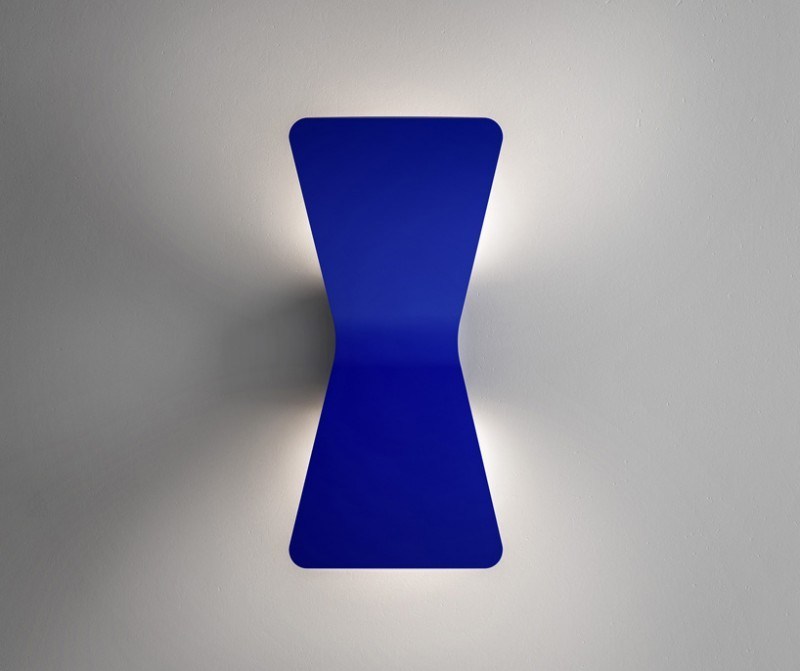 karim-rashid-serves-up-three-lamps-for-fontana-arte-2015-collection12