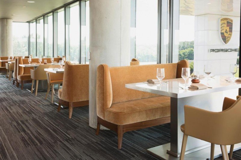 porsche-opens-restaurant-at-its-100m-experience-center-in-atlanta3