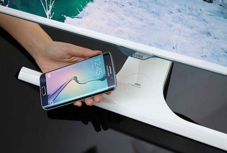 Samsung Unveils Wireless Charging Display
