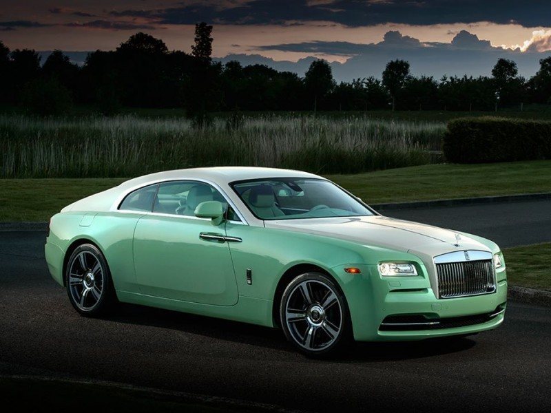 sleep-innovations-founder-michael-fux-commissions-jade-pearl-rolls-royce-wraith1