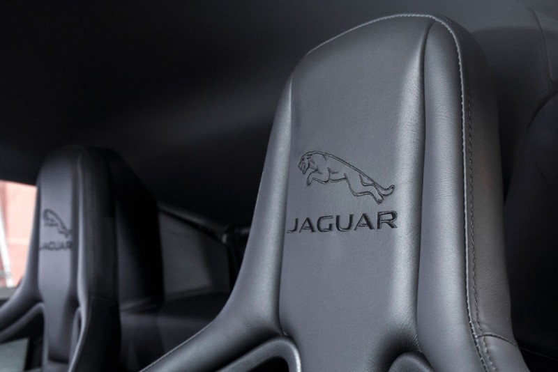 jaguar-and-land-rover-unveil-cars-from-james-bond-spectre-movie28