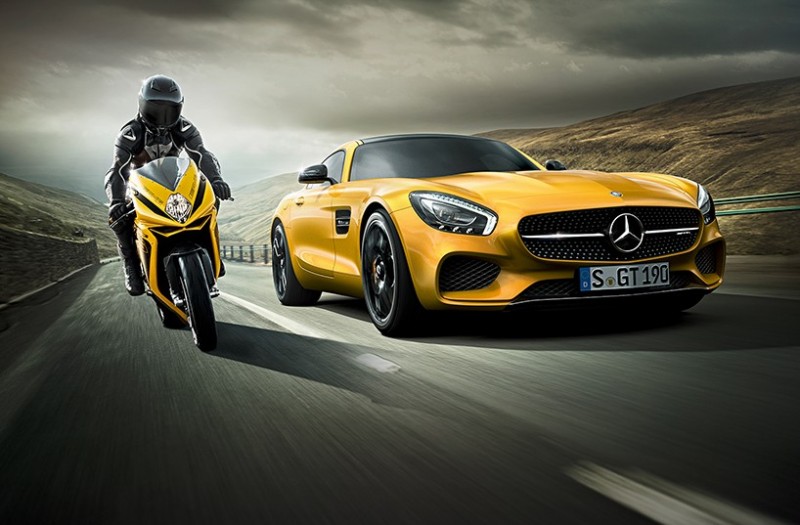 mercedes-amg-and-mv-agusta-collaborate-on-high-performance-motorcycle2