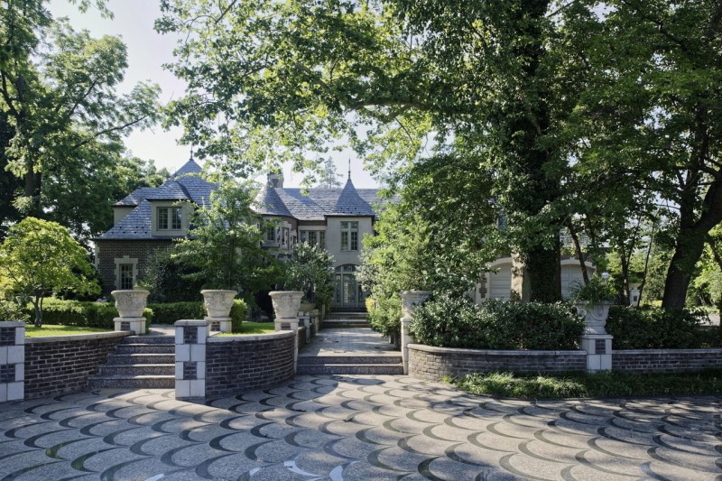 palatial-long-island-estate-listed-for-100m12
