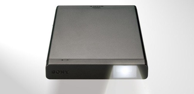 sony-mobile-projector-delivers-hd-quality-on-any-surface2