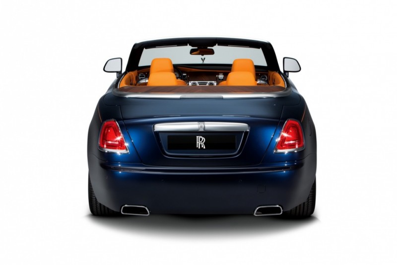 the-new-rolls-royce-dawn-drophead-is-already-sold-out10