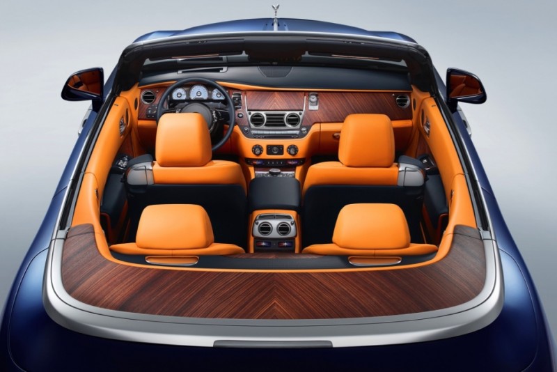 the-new-rolls-royce-dawn-drophead-is-already-sold-out13