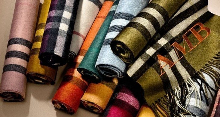 You Can Now Personalize Your Burberry Scarf
