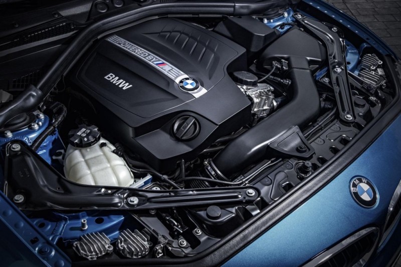 2016-BMW-M2-23-1024x682
