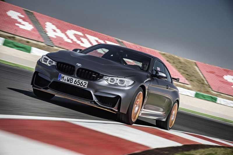 2016-m4-gts-is-the-first-water-injected-production-car-in-the-world2
