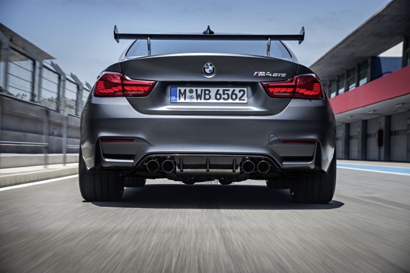 2016-m4-gts-is-the-first-water-injected-production-car-in-the-world5
