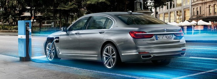 BMW to Offer 3 Series and 7 Series As Plug-In Hybrids