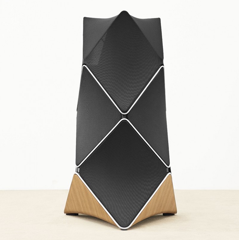 bang-olufsen-unveils-beolab-90-360-degree-speakers3