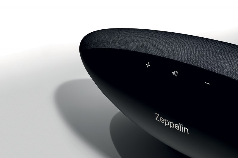 bowers-wilkins-zeppelin-wireless-speaker15