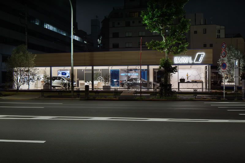 worlds-first-bmw-i-showroom-open-in-tokyo5