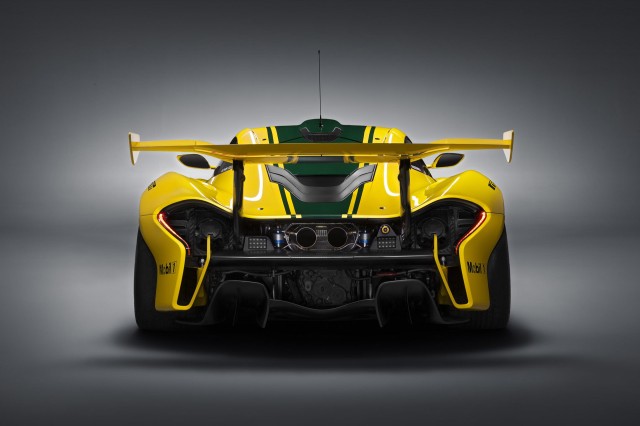 mclaren-p1-gtr-driver-program-offers-intensive-course-to-p1-owners8