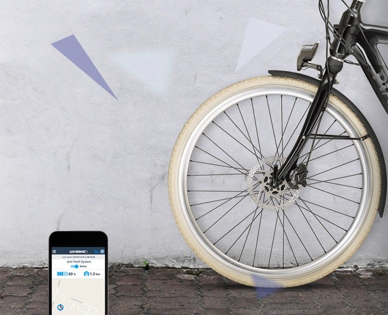 piaggio-unveils-smartphone-connected-gps-trackable-wi-bike5