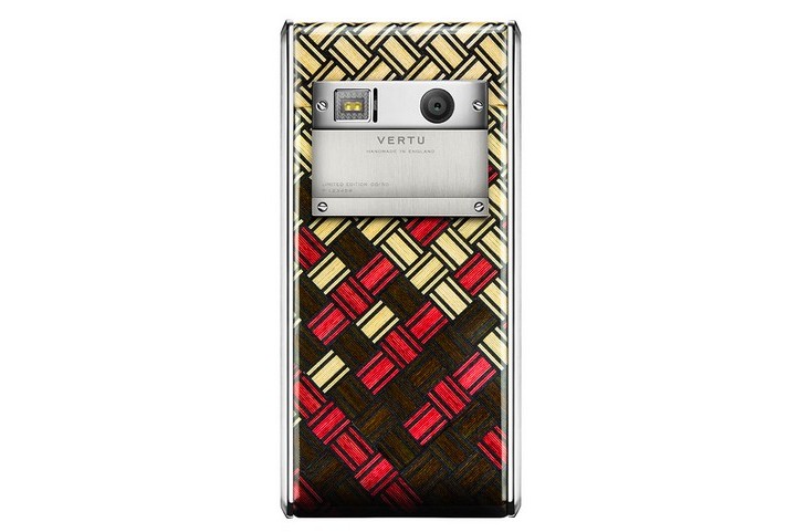 Vertu’s Latest Smartphone Features Traditional Japanese Marquetry