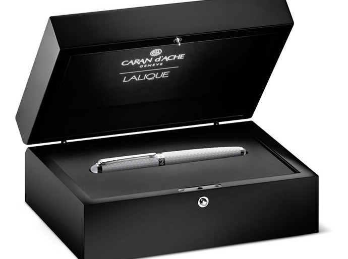 Lalique and Caran d’Ache Team Up for Crystal and Diamonds Pens