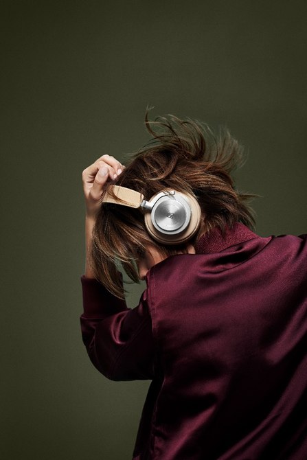 bang-olufsen-adds-beoplay-h7-to-wireless-headphones-line4