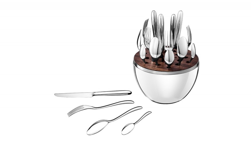 christofles-flatware-set-comes-in-an-egg-shaped-capsule2