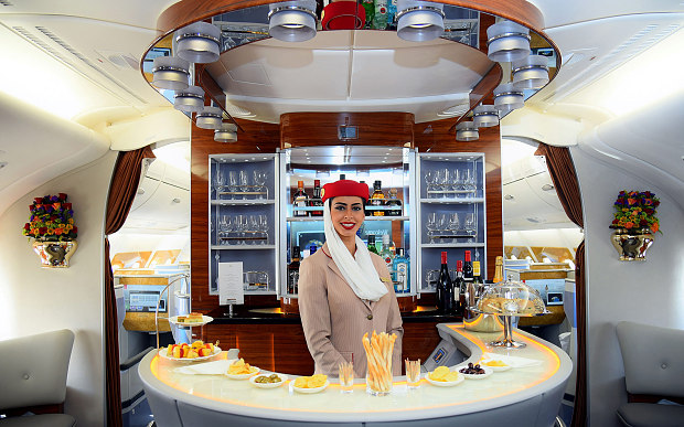 emirates-business-lounge-a380