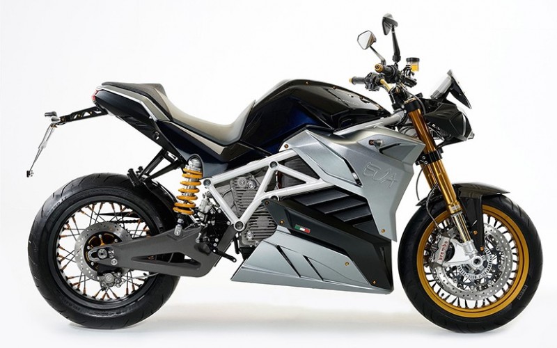 italian-made-energica-eva-electric-motorcycle2
