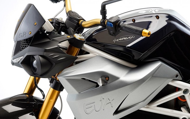 italian-made-energica-eva-electric-motorcycle5