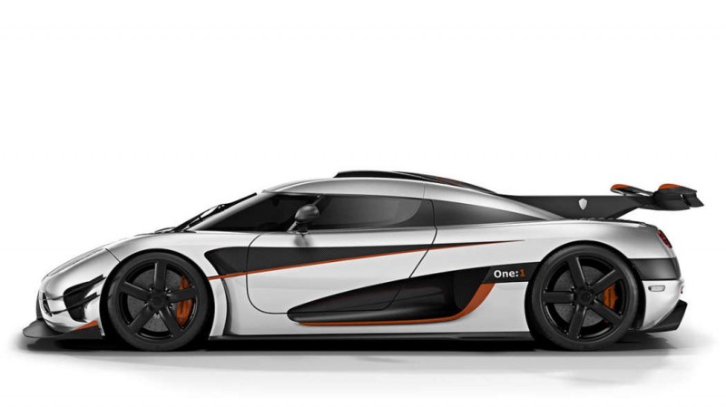 koenigsegg-one1-development-car-00-could-be-yours-for-6m4