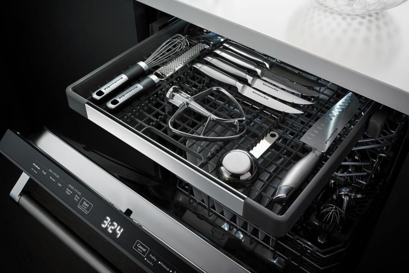the-future-of-stainless-steel-appliances-looks-dark11