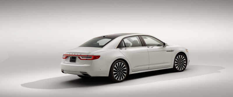 a-look-at-the-all-new-2017-lincoln-continental7