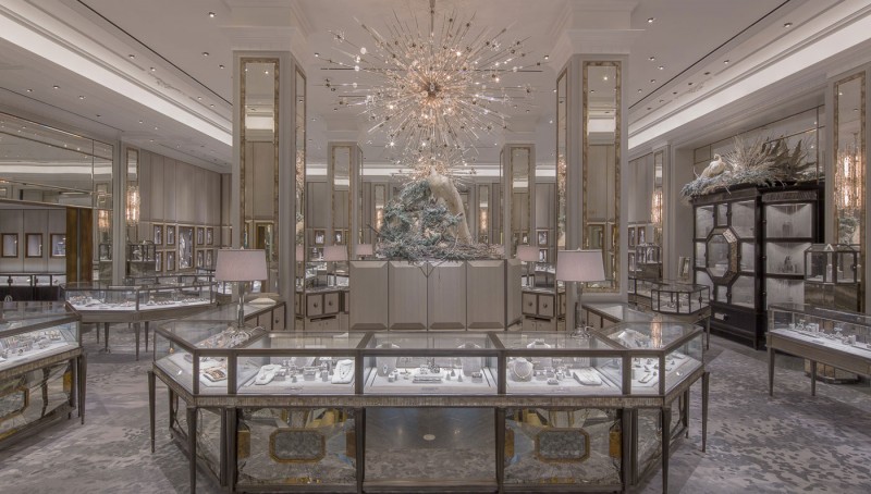 bergdorf-goodmans-fifth-avenue-store-opens-after-extensive-renovation3