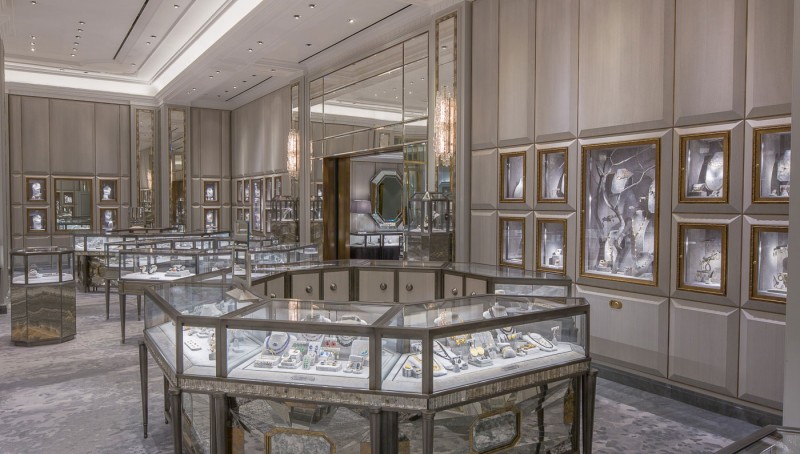 bergdorf-goodmans-fifth-avenue-store-opens-after-extensive-renovation4