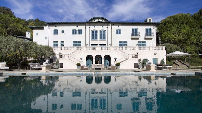 Robin Williams’ Napa Valley Estate Sells for $18.1M—Nearly Half His Original Asking Price of $35M