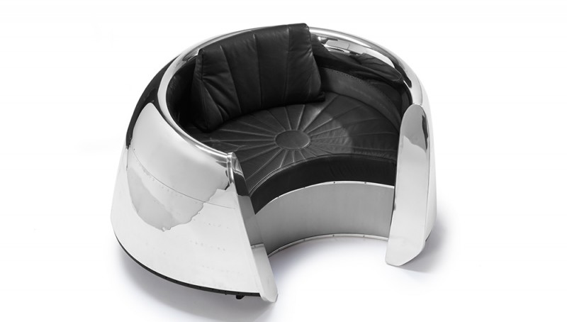 this-leather-chair-is-made-from-a-jet-engine1
