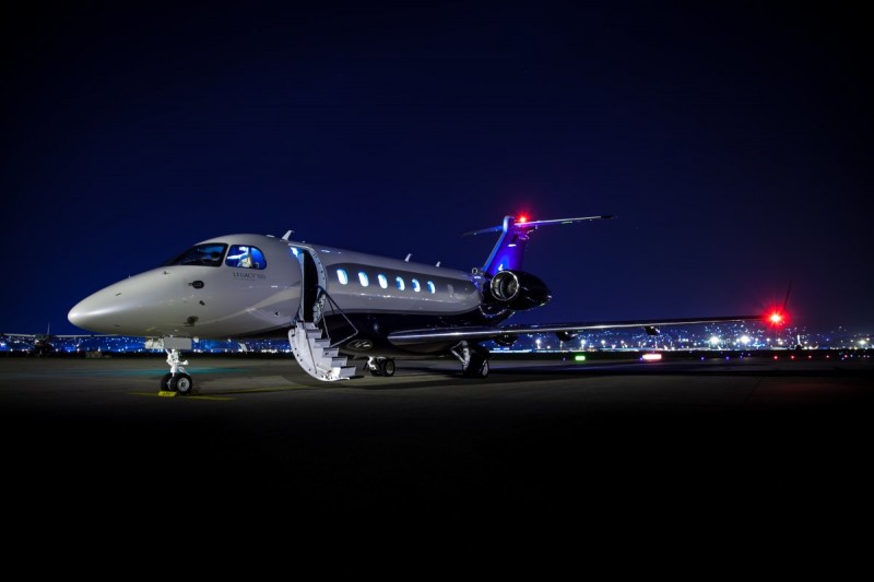 a-look-at-jackie-chans-new-private-jet8
