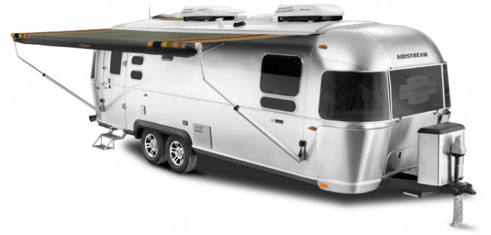 at-115k-the-2016-pendleton-national-park-foundation-airstream-travel-trailer2