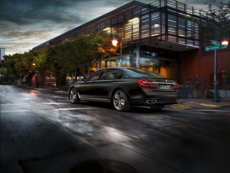 bmw-finally-gives-its-7-series-the-m-treatment-with-m760li-xdrive1